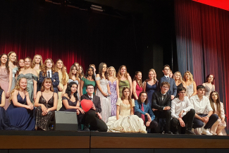 Wir gratulieren zum bestandenen Abitur!