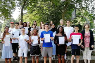 20 Delf-Diplome überreicht