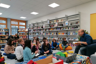 „Eine perfekte Kinder- und Jugendbibliothek“ – 