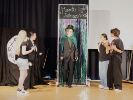 Die Mittel- und Oberstufen-Theater-AG